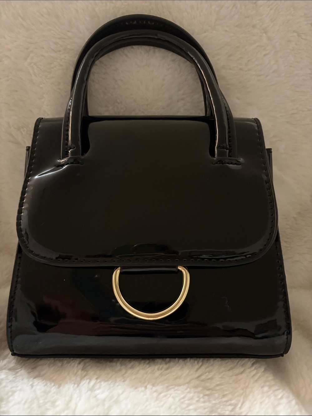 Source Unknown Black Patent Mini Top-Handle Bag with Gold Ring